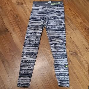 Nike Pro Pants/Leggings